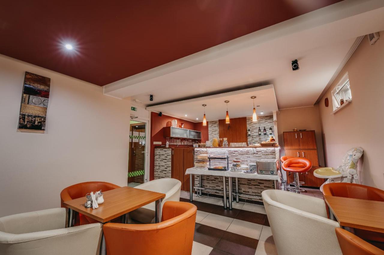 City Penzion Hotel Kosice Exterior photo